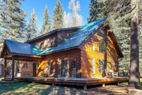 Bayfield Cabin with Wraparound Deck and Fire Pit